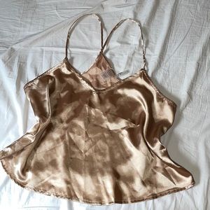 Lulu’s Sweetest Dreams Gold Satin Pajama Top